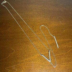 Stunning Yellow Gold Vermeil Amanda Rose V Lariat Necklace Sterling Silver